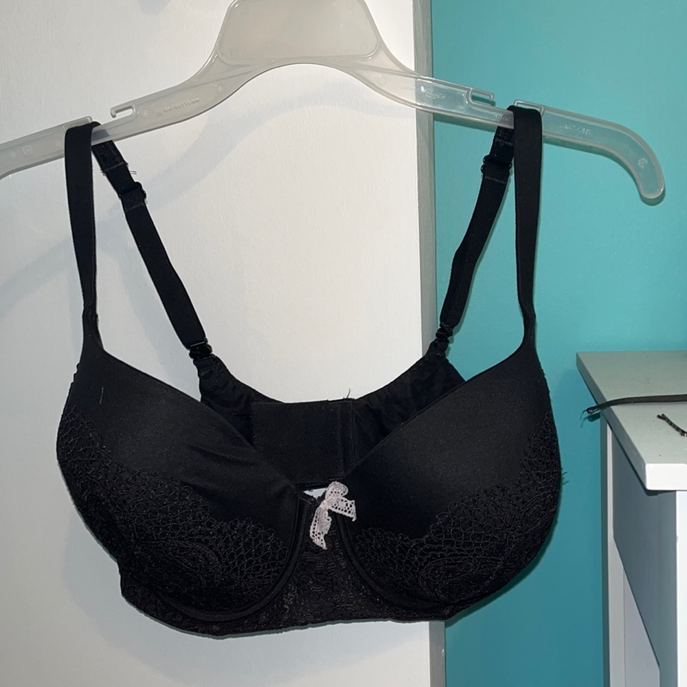 black lace bra